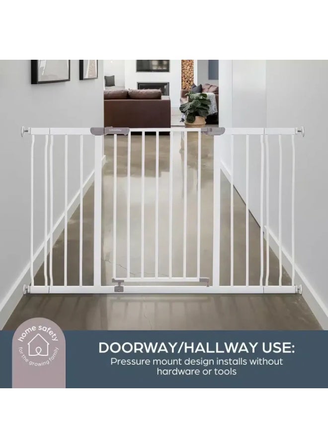 بوستون بوابة أطفال دريم بيبي آفا عريضة للغاية تُثبّت بالضغط - تناسب الفتحات من 99 إلى 105.5 سم - مزودة بخاصية البقاء مفتوحة وتشغيل بيد واحدة - مثالية للسلالم والممرات والأبواب الكبيرة - أبيض - Image 3